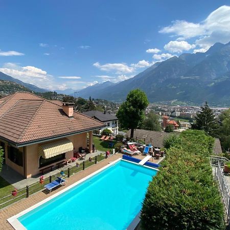 Bed & Breakfast Chez Berry Aosta Exterior foto