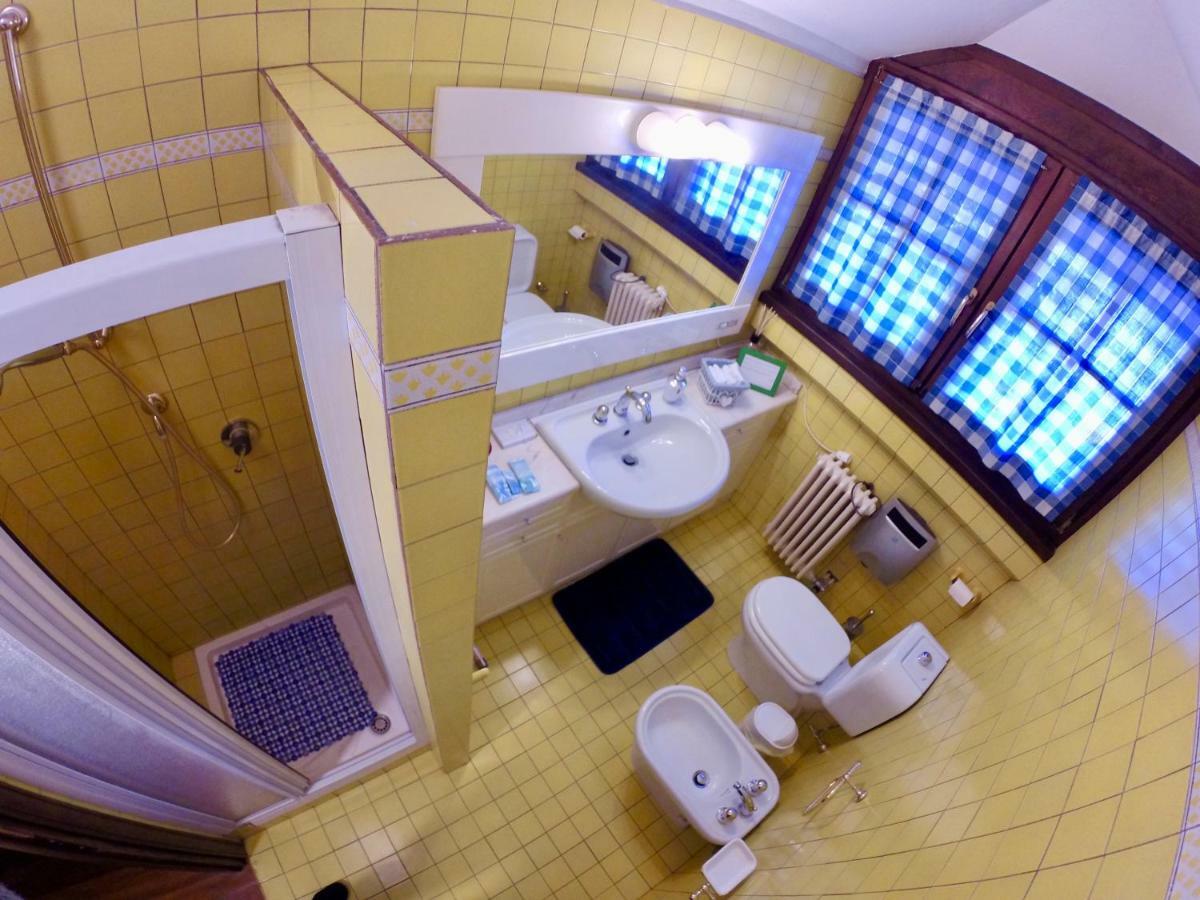 Bed & Breakfast Chez Berry Aosta Exterior foto